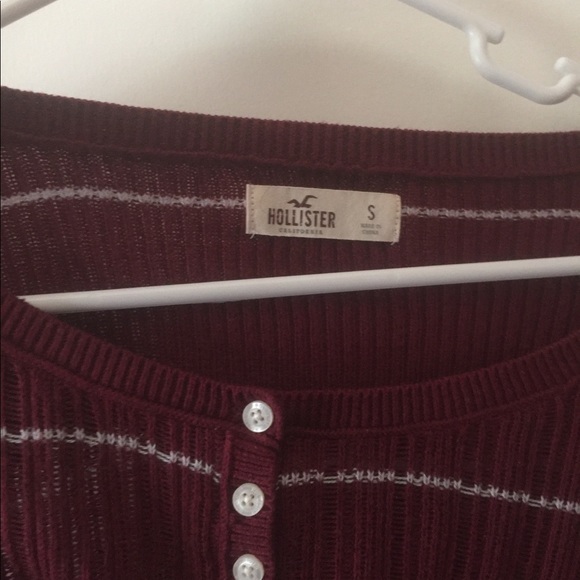 Hollister long sleeve Henley cropped size small - Picture 3 of 8